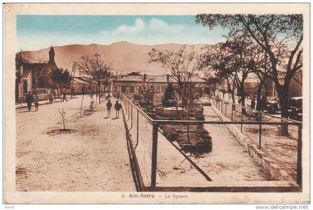 9 - Aïn - Sefra - Le Square     carte ayant voyagée en  F.M.