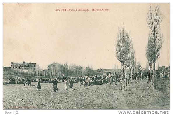 Ain - Sefra.- (Sud - Oranais  Algérie)  Marché Arabe    (belle animation)