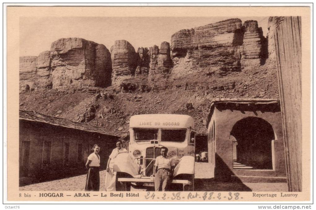 CPA ALGERIE Tamanrasset 1938 ligne du HOGGAR autocar RENAULT