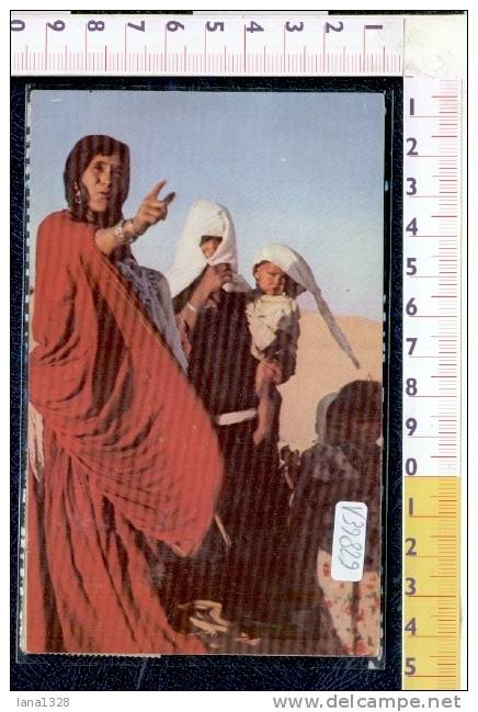 V39829 ALGERIA TAMANRASSET FEMMES TARGUIA COSTUMI TIPICI DONNE BAMBINI