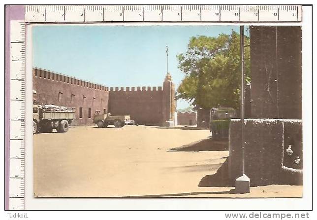 Algérie, Tamanrasset, entrée du Bordj, Hoggar, Edions Jomone N° 42 -