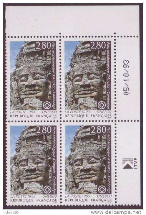Service N° 110 et 111x4-U.N.E.S.C.O.-Sites classés Parc d´Angkor (Cambodge),Tassili n'Ajjer (Algérie)-Neufs- Année 1993