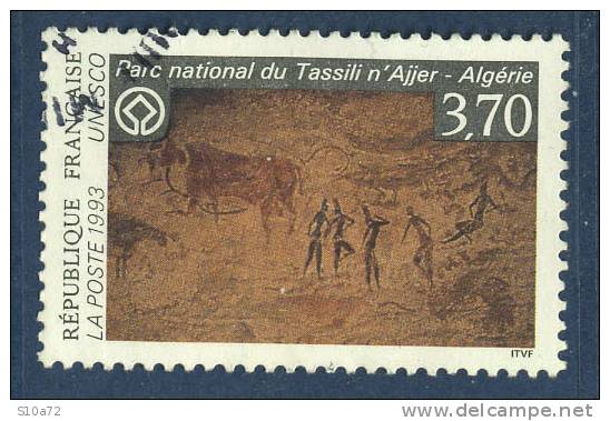 France - Service 111 oblitéré - Patrimoine mondial Parc National du Tassili n´Ajjer en Algérie