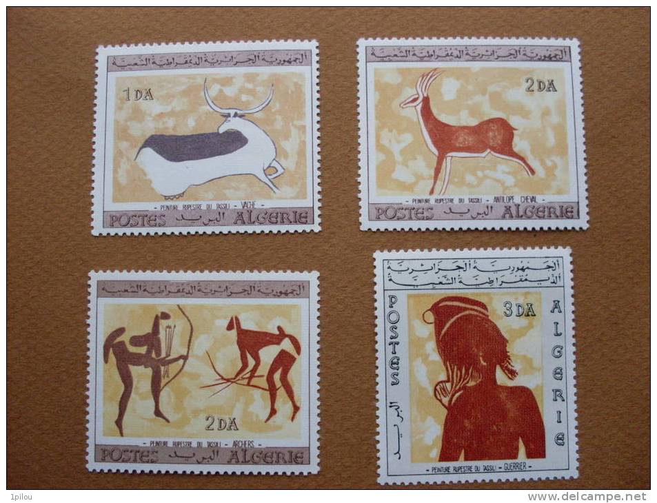 ALGERIE. PEINTURES RUPESTRES DU TASSILI AU SAHARA. Série2