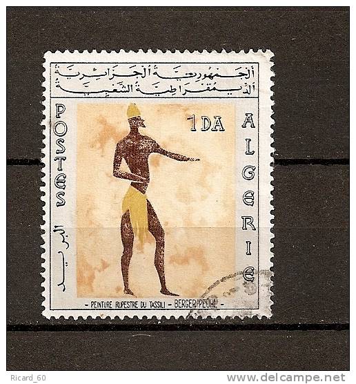 timbre oblitéré d´algérie , n°415, 1966, peitures rupestres de tassili, n°415