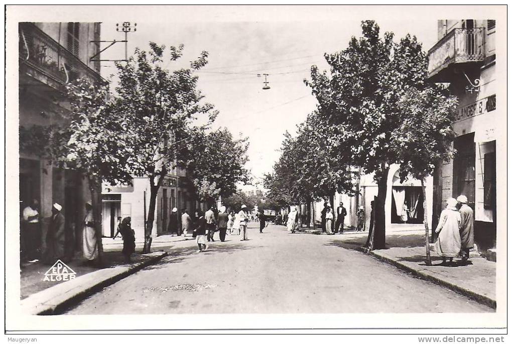 BORDJ-BOU-ARRERIDJ - Rue  principale