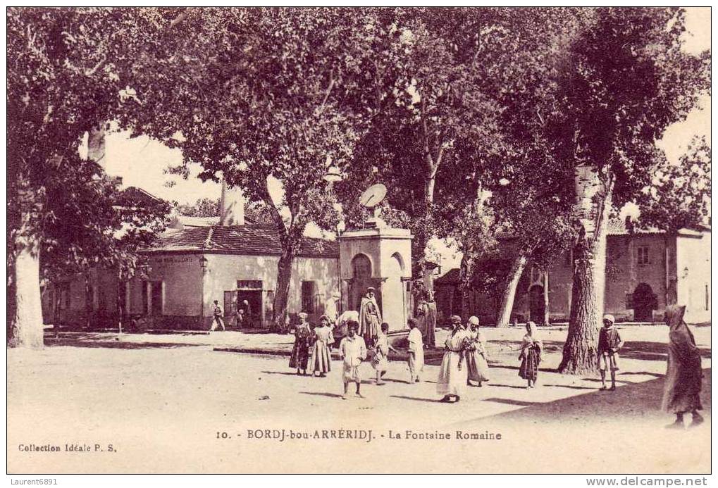 CPA AFRIQUE ALGERIE BORDJ BOU ARRERIDJ LA FONTAINE ROMAINE ENFANTS TRES ANIMEE