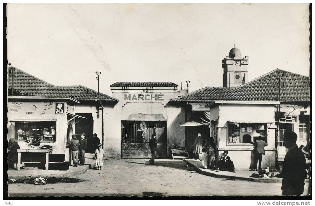 Algerie --- Khenchela --- Marche Central -- Rue Lamoriciere