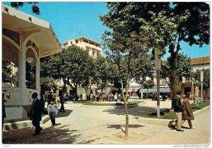 CPM/CPSM   Souk Ahras Place de l'independance   (animée)   Z1603