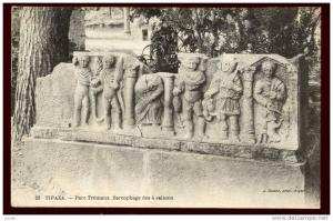 Cpa  Algérie Tipaza   Parc Trémaux  Sarcophage  des 4 saisons    EUG20