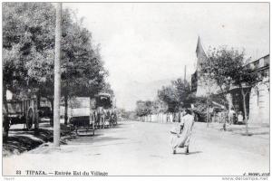 Algérie > Villes > Autres villes Tipaza Entree du village