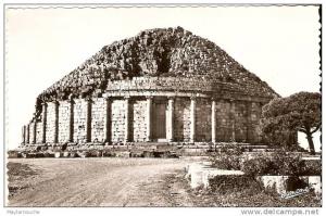 tipaza tombeau de la chretienne