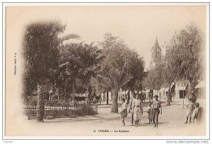 cpa Algerie Coléa Koléa environs de Tipaza Le Square belle animation Beau plan