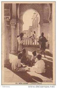 Lot 2 CPA  Algérie Béni - Ounif  Jeux d'enfants / Palmier dattier(  Chocolat Cardon Cambrai )