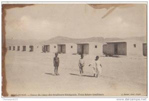 CPA ALGERIE BENI OUNIF Cases du Camp des Tirailleurs Sénégalais Enfants trois Futurs Tirailleurs Geiser N°2