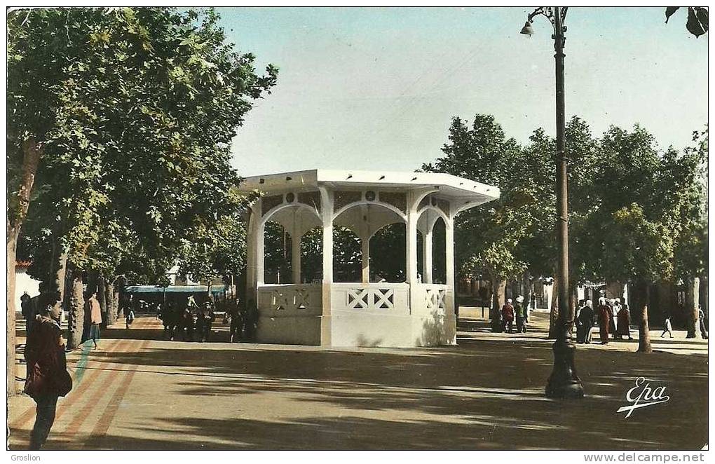 SOUK-AHRAS  - PLACE TAGHAST N° 9 ( KIOSQUE)