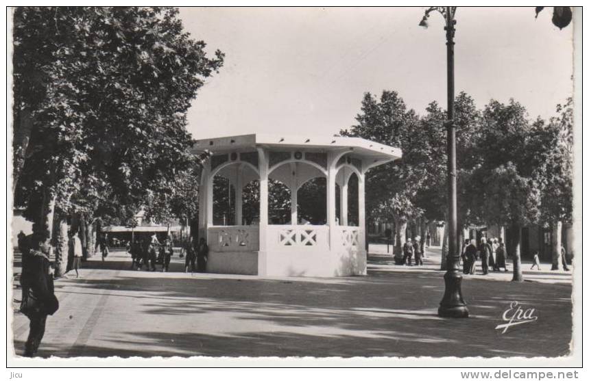 SOUK-AHRAS, place Taghast - 7 EPA