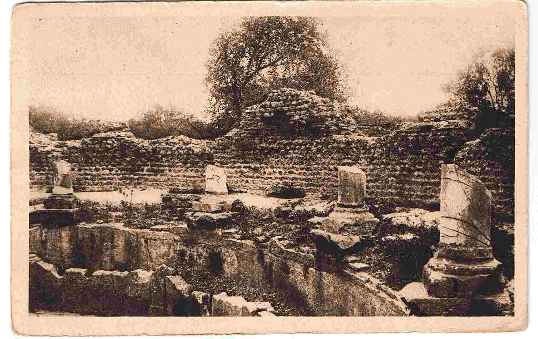 TIPAZA - Le Nymphéa (coté droit)