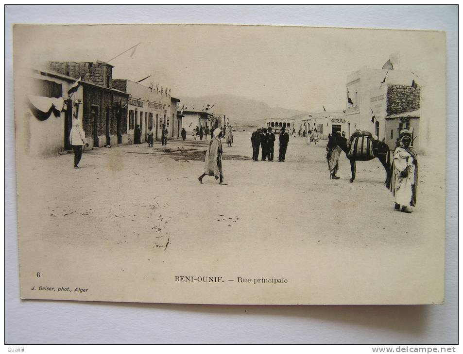 cpa, très belle vue animée, Béni Ounif, rue principale