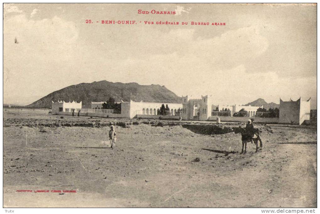 BENI-OUNIF VUE GENERALE DU BUREAU ARABE ANIMEE