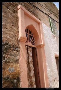 Ancienne maison à Nedroma dans le quartier populaire de la Tarbi3a