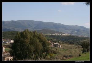 Les Monts Traras sous lesquels est nichée Nedroma
