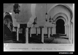 Intérieur de la mosquée de Sidi El Halwi
