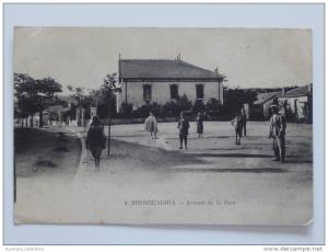 A2393 @ CPA @ ALGERIE @ BERROUAGHIA @ AVENUE DE LA GARE