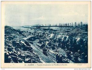 Algerie  VP-90  image pédagogique format 17, 8 cm x 23,7 cm tranchée d'exploitation aux houillères de kENADSA (mine)