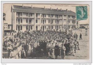 CPA HUSSEIN DEY, CASERNE en 1909