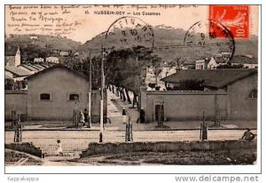 cpa Hussein Dey Algérie Caserne militaire armée architecture palmier Idéale