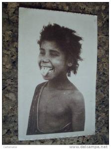 LE MOQUEUR ENFANT COLLECTION ARTISQUE L´AFRIQUE R.PROUHO HUSSEIN-DEY  @  CPA  VUE RECTO/VERSO