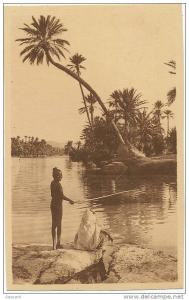 Enfant nu pechant dans un oued No 40 edit R. Prouho Hussein Dey