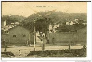 CPA  HUSSEIN DEY, les casernes  1124