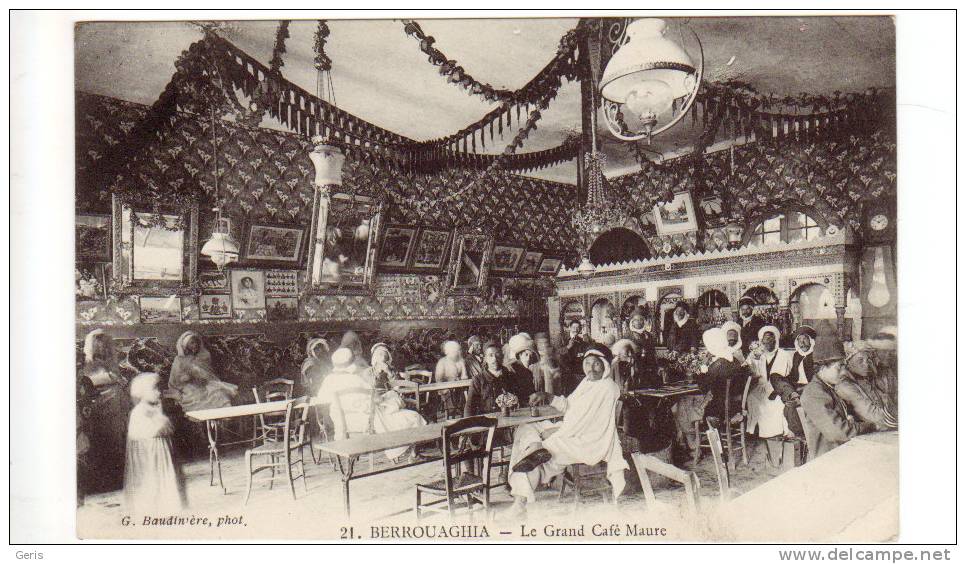 ALGERIE - BERROUAGHIA - le grand café maure