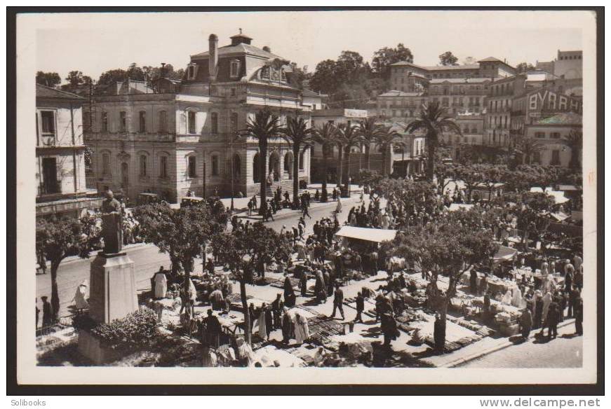 CPSM MAISON CARREE PLACE DE LA REPUBLIQUE ET MAIRIE ALGERIE El-Harrach animée marché
