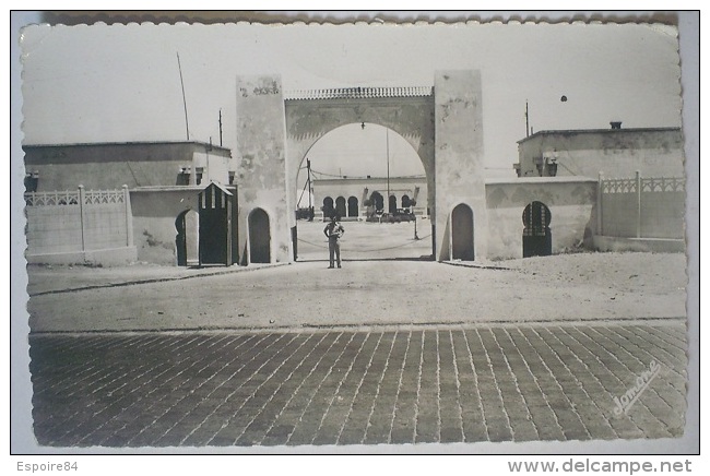 C. Postale  ALGERIE - HUSSEIN-DEY - Quartier d'Aviation de Weygand