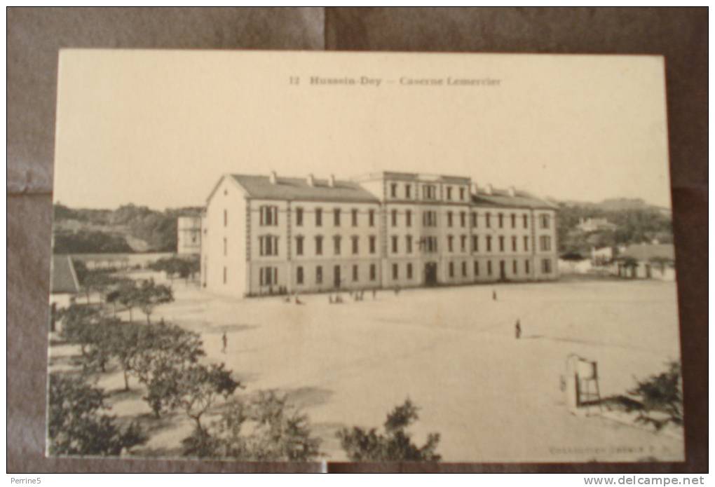 HUSSEIN-DEY - Caserne Lemercier