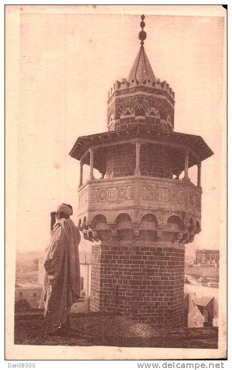 SUR LA TERRASSE DE LA MOSQUEE TUNISIE R. PROUHO HUSSEIN DEY MEDAILLE D'OR GRENOBLE 1925 PAS CIRCULEE