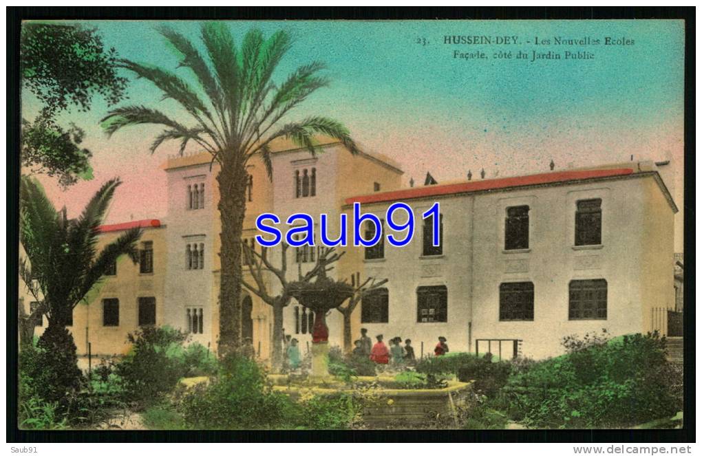 Hussein Dey -  Les Nouvelles Ecoles - Façade, côté du Jardin Public  -  Réf  24245