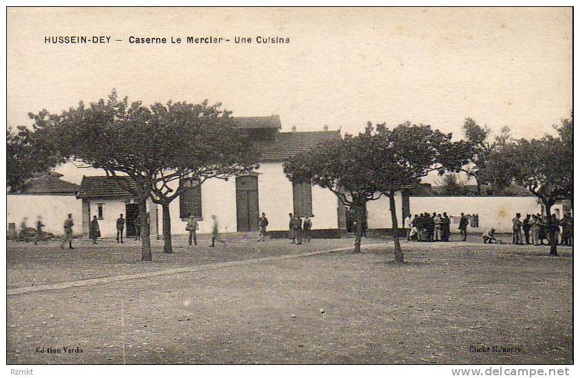 ALGERIE  HUSSEIN DEY  Caserne Le Mercier- Une Cuisine  ..... ( Ref FA1065 )