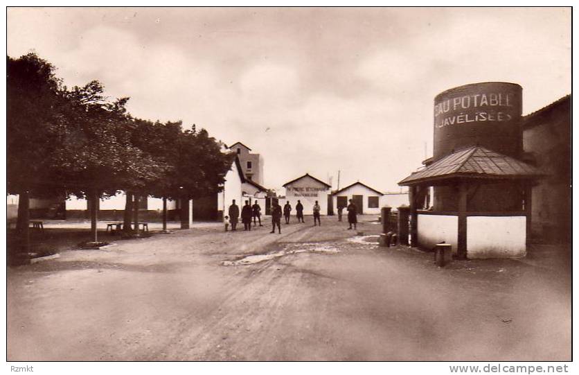 ALGERIE  HUSSEIN DEY  Caserne Lemercier- Bâtiments divers  ..... ( Ref FA1061 )