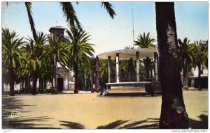 c psm dentelee ARZEW( la place d'isly) non circulee