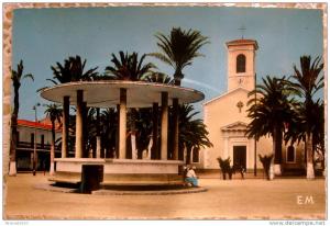 CPA ALGERIE ORAN ARZEW LA PLACE ET L'EGLISE 1960 ANIMEE