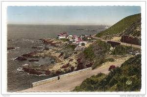 Algérie. Arzew. La corniche à fontaine des gazelles (776)