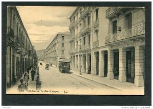 ORAN - La Rue d'Arzew, animé - Tramway