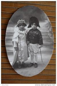 Photographie/Carte postaleenfants déguisés Napoléon carnavalOran en Ex colonie française-photo Henri r d'Arzew à Oran