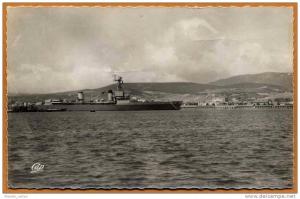 Algérie / ARZEW - Le Navire-Ecole et vue générale (années 50)