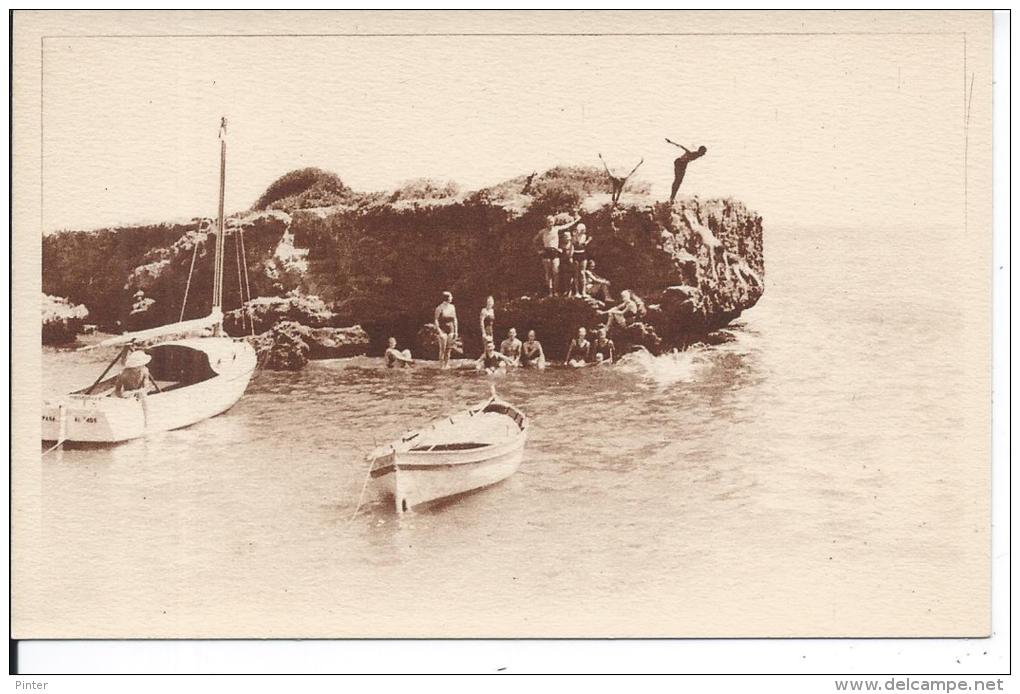 ALGERIE - CHENOUA ALGER - Le plongeoir de la plage aux Galets