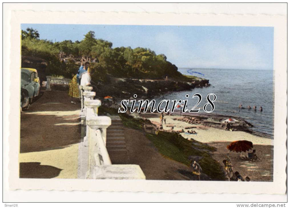 CHENOUA-PLAGE - N° 6 - LA PLAGE DES GALETS ET REMPART